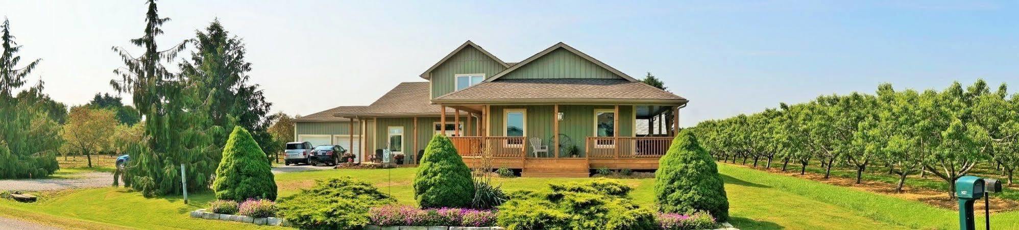 On The 6 Bed And Breakfast Niagara-on-the-Lake Екстериор снимка